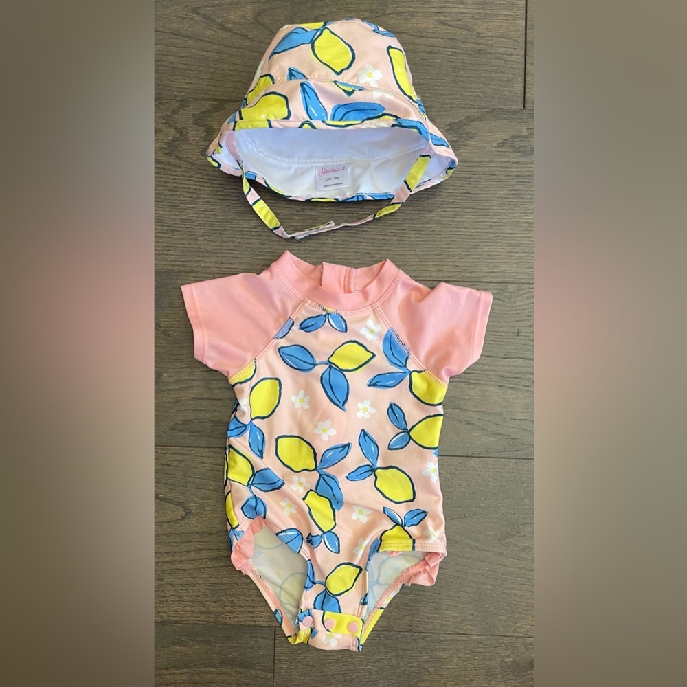 Floatimini Baby Girl 2 Piece Swimsuit - 18M - Preowned
